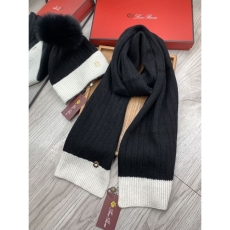 Love Piana Caps Scarfs